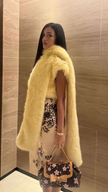 🔥 Wolfiecindy page leaked private photo uncensored full