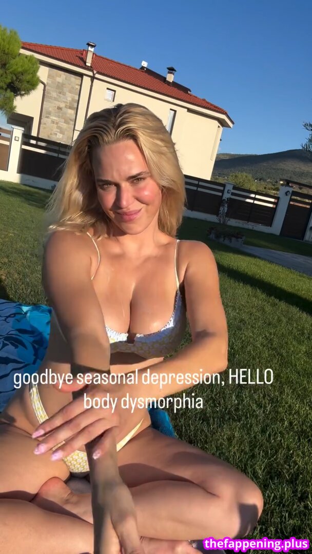 🔥 Wwe lana / leaked private photo uncensored full