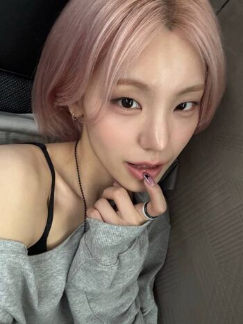 🔥 Yeji page leaked private photo uncensored full