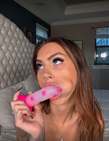 🔥 Yourslutnatalie  page leaked private photo uncensored full