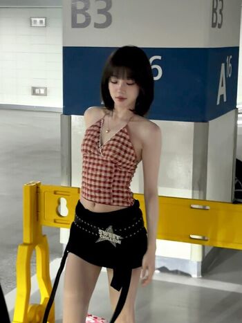 🔥 Yuqi leaked private photo uncensored full