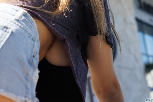 🔥 Zishy  page leaked private photo uncensored full